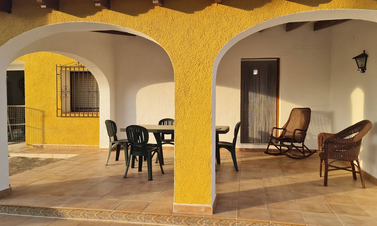 Benimarco Villa | Villa 'Los Olivos' with Private Pool, Wi-Fi and Air Conditioning