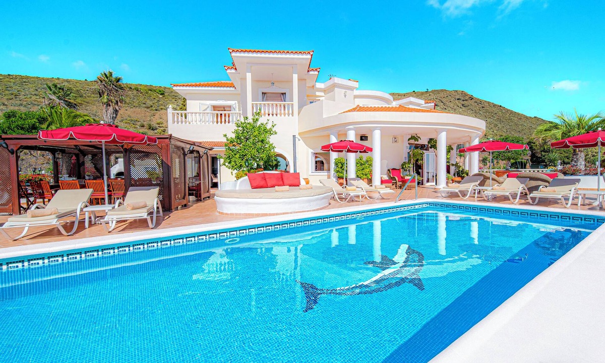 Adeje Villa | Villa Monaco Adeje Luxury Villa, Apartment & Chalet Heated Pool Sea Views Cinema