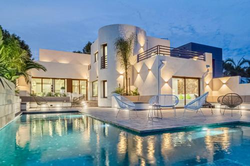 Empuriabrava Villa | Villa N°15 en plein cœur de la Marina, proche de Rosas, Costa Brava