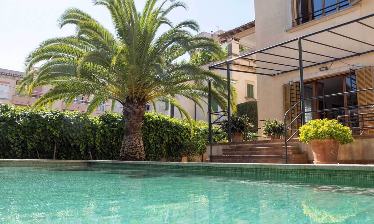 Plaza de Toros Ski Chalet | Villa Palma 3 - Private pool villa in Palma