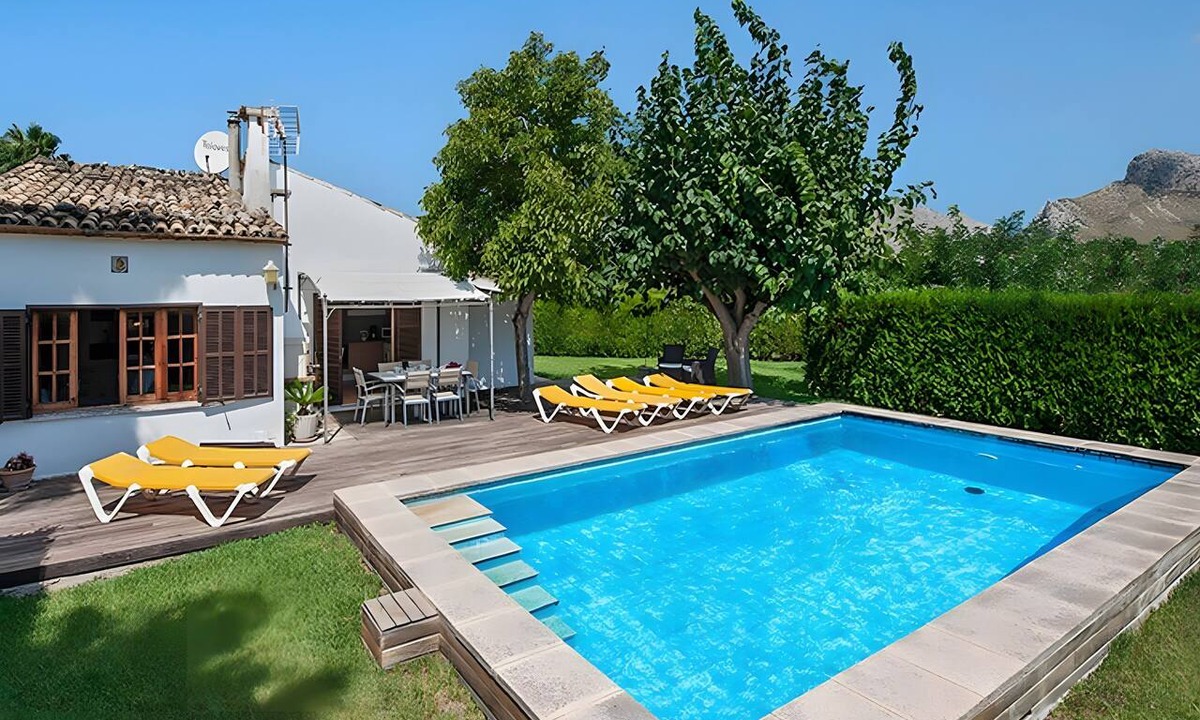 Les Palmeres Villa | Villa Provenza with Private Pool, Terrace, A/C & Wi-Fi
