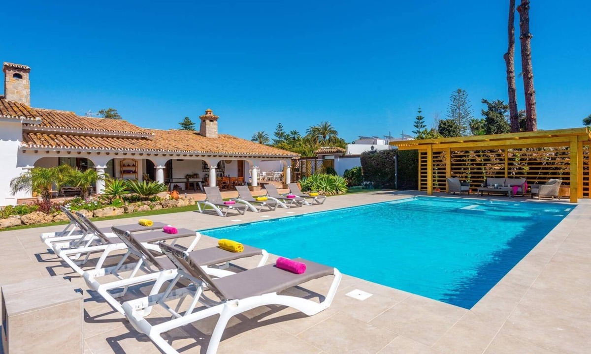 Atalaya-Isdabe Villa | Villa Ramos by Villa Plus
