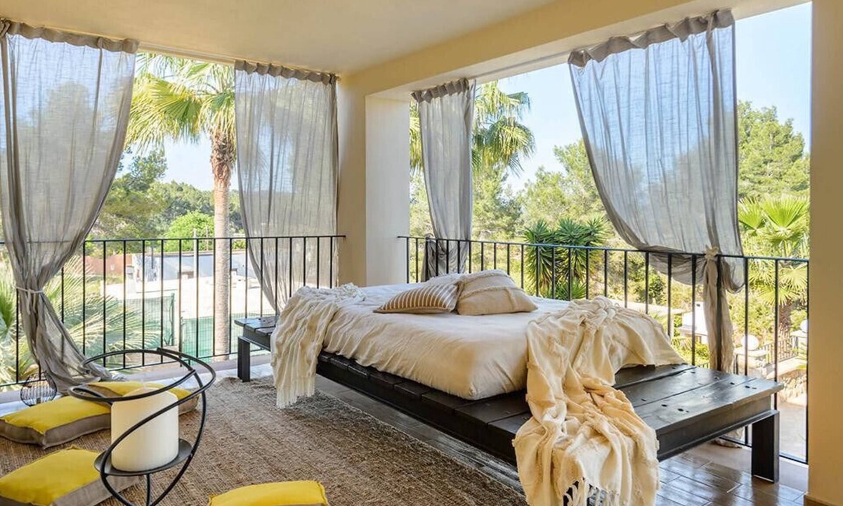 Sant Rafael de Sa Creu Villa | Villa with Impressive View to Ibiza and Formentera