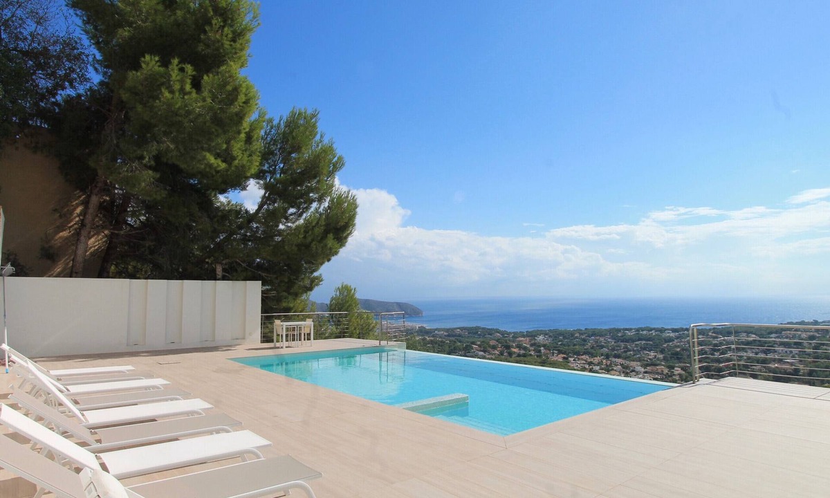 Benimeit Villa | Villa Wivine - Exceptional Luxury holiday villa in Moraira at the Costa Blanca nearby the beach.