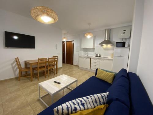 La Restinga Apartment | Vivienda vacacional sur de europa b 1 5