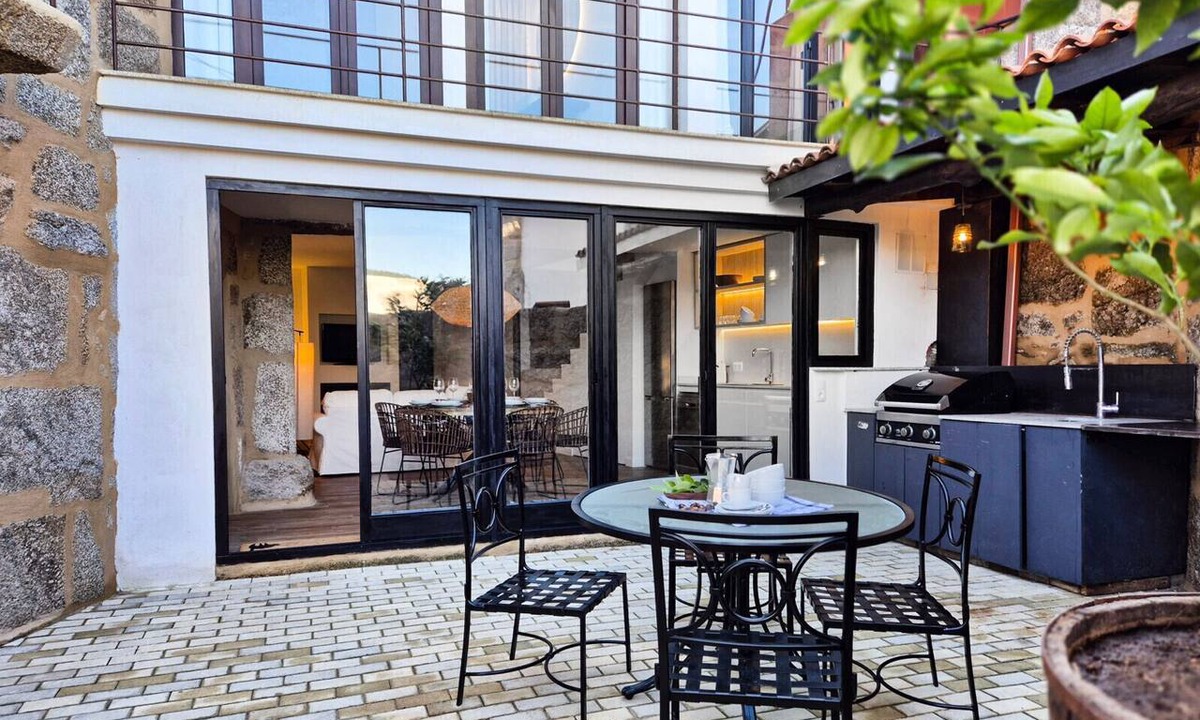 Lobios Villa | YourHouse O Canton II