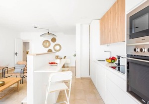 Apartment 'La Nea Beach' With Terrace & Wi-fi