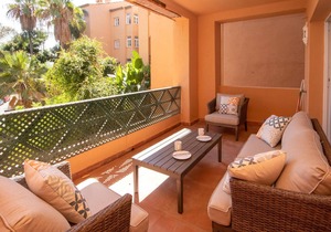 Gorgeous apartment in Calahonda with WiFi
