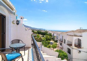 Los Naranjos 11B Capistrano Casasol in Nerja