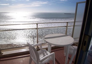 Studio Les Sables-d'Olonne, 1 pièce, 2 personnes - FR-1-197-245 in Les Sables-dʼOlonne