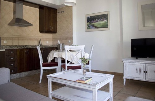 La Linea de la Concepcion Apartment | 2 bedroom apartment with garden block 1 (Apartment 3)