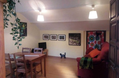 Villaviciosa Apartment | 202A Charming Penthouse - Center Villaviciosa