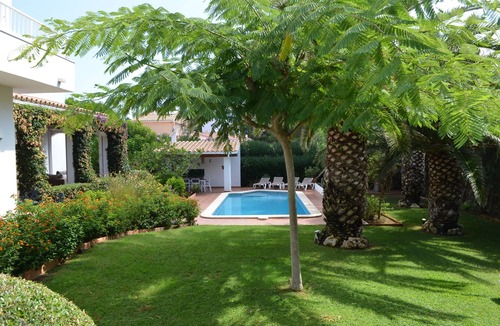Punta Prima Villa | 3-Minute Walk to Beach, Stylish 3-Bedroom Villa with Pool, Large Peaceful Garden