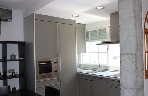 Moscardo Apartment | ABUHARDILLADO APARTMENT in MADRID RIO/MATADERO. WIFI