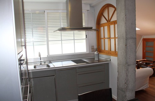 Moscardo Apartment | ABUHARDILLADO APARTMENT in MADRID RIO/MATADERO. WIFI