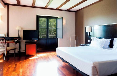 Valladolid Hotel | AC Hotel Palacio de Santa Ana by Marriott
