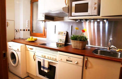 Prosperidad Apartment | Acogedor, Luminoso y Céntrico 2a