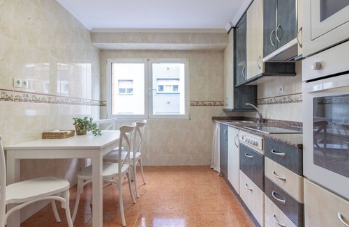 Distrito Oeste Apartment | AH El Rincón de la Calzada. VUT-5778-AS