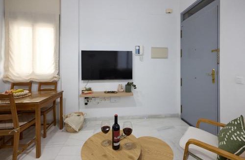 Triana Apartment | Alfareria Triana Center by Valcambre