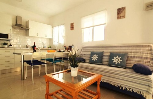 Alojera Apartment | Alquilaencanarias Casa La Playa La Gomera – Vistas al mar y a la montaña