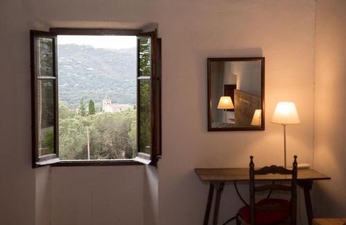 Santa Cristina de Aro Villa | Alquiler de casa rural completa: Masía del siglo XV en la Costa Brava