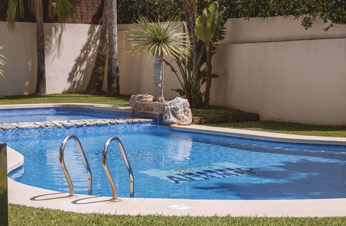 Javea Ski Chalet | Altamar Blue
