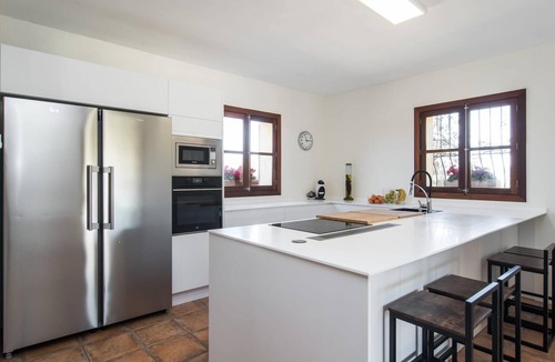 Binissalem House | Amazing home in Binissalem with private swimming pool, can be inside or outside