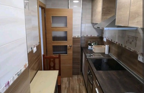 Bailen-Miraflores House | Amplio, Luminoso y Confortable; 15 Minutos del Centro
