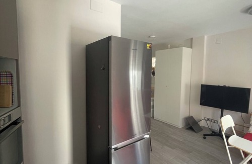 Tetuan Ski Chalet | An oasis in the heart of Madrid! A home for two—help us create this unique space.