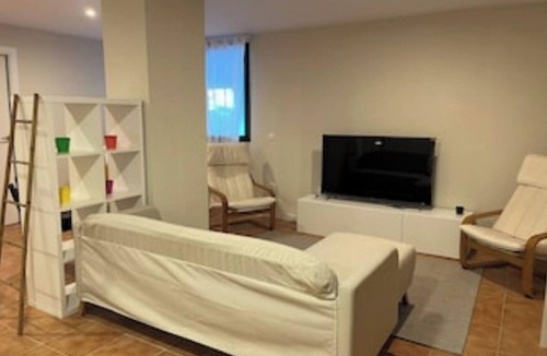 Luanco Apartment | Apartamento Luanco Playa (3 Dormitorios , Salon , Cocina y Baño