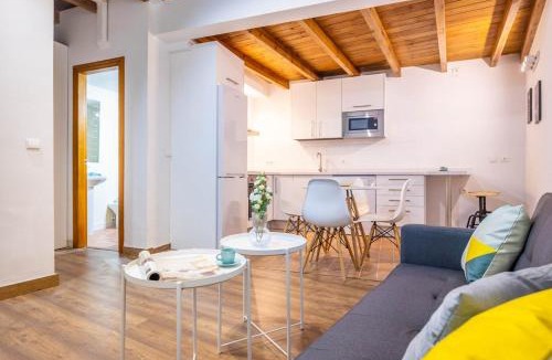 Doctor Barraquer-Grupo Renfe-Policlinico Apartment | Apartamento Macarena - cerca de Catedral e Isla Mágica - AC