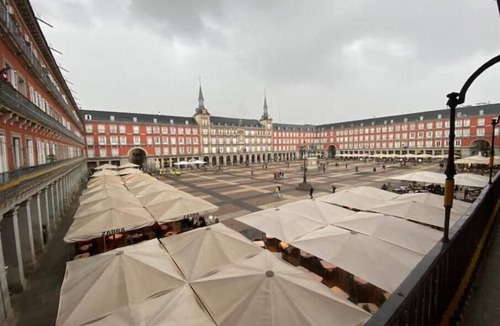 Sol Apartment | Apartamento/Madrid Centro/Vista a la Plaza Mayor