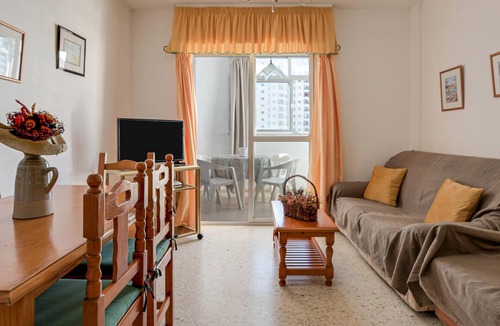 Valdelagrana Apartment | Apartment “Centro Paseo Marítimo Valdelagrana” directly on the Beach with Pool, Wi-Fi & Terrace; Parking Available