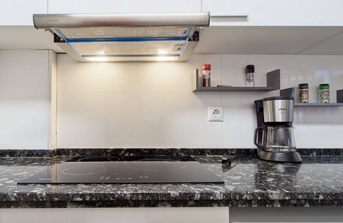 Carbajal de la Legua House | Apartment 'Osiris' with Wi-Fi