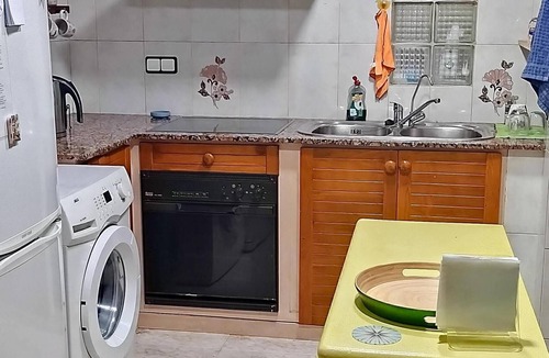 Les Franqueses del Valles Apartment | Apartment 30 minutes by train from Barcelona city center