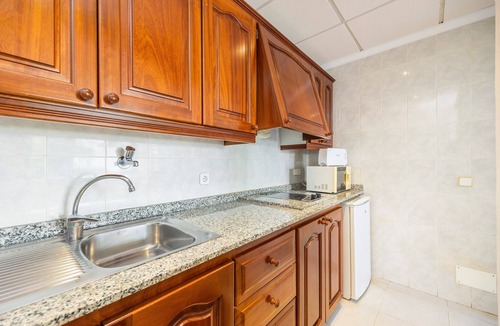Cala Figuera Apartment | Apartment 'Apto Villa Sirena Vista Jardin' with Wi-Fi and Air Conditioning