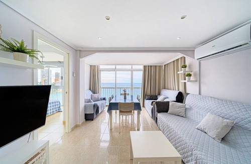 Benidorm Apartment | Apartment Avenida Madrid with Shared Pool and Garden