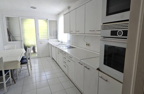 New Golden Mile Apartment | Apartment 'Bonito Piso Con Jardines Y Piscina' with Shared Pool, Wi-Fi and Air Conditioning