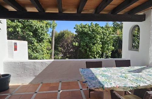 New Golden Mile Apartment | Apartment 'Bonito Piso Con Jardines Y Piscina' with Shared Pool, Wi-Fi and Air Conditioning