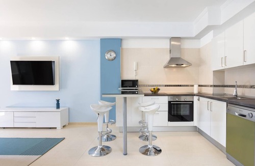 Bajamar Apartment | Apartment 'Brisa - Armonía Park, Bajamar' with Mountain View, Wi-Fi and Air Conditioning