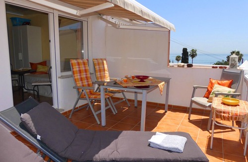 Benajarafe Apartment | Apartment 'Casa Bena' with Large Balcony, Beautiful Views, Sea View, and Free Wi-Fi