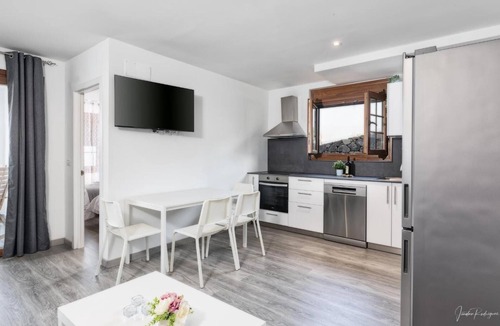 Las Manchas Apartment | Apartment 'Cerca Nueva B1' with Sea View, Wi-Fi and Air Conditioning