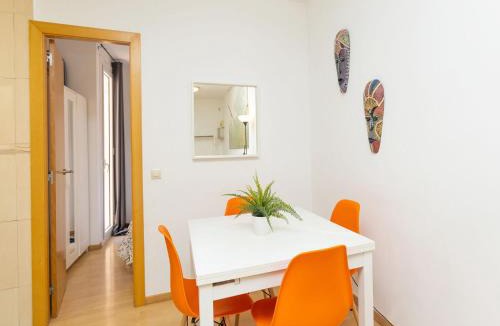 La Sagrada Familia Apartment | Apartment Eixample Dret Sagrada Familia by Interhome