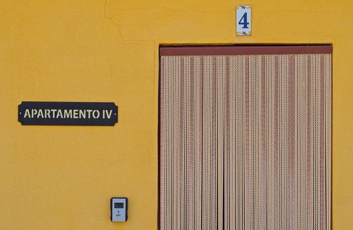 Sardon de los Frailes Apartment | Apartment 'Sardón De Los Frailes' with Shared Pool, Shared Garden and Wi-Fi