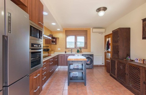 Argentona Apartment | Apartment in Argentona