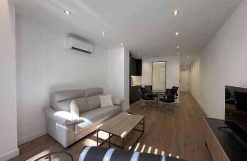 Huertas Apartment | Apartment in Centro Madrid
