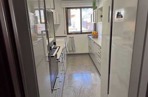 Benicassim Condo | Apartment in main avenue with 4 bedrooms