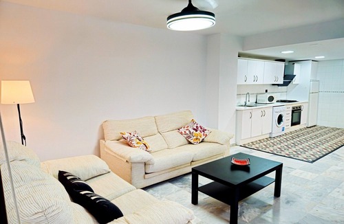 Roquetas de Mar House | Apartment in Roquetas near Playa Serena Beach.