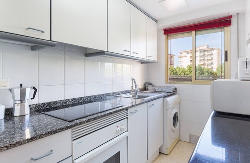 Grau i Platja Apartment | Apartment "Jardín X" close to the Sea with Shared Pool & Wi-Fi