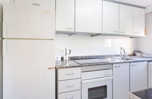 Grau i Platja Apartment | Apartment "Jardín X" close to the Sea with Shared Pool & Wi-Fi